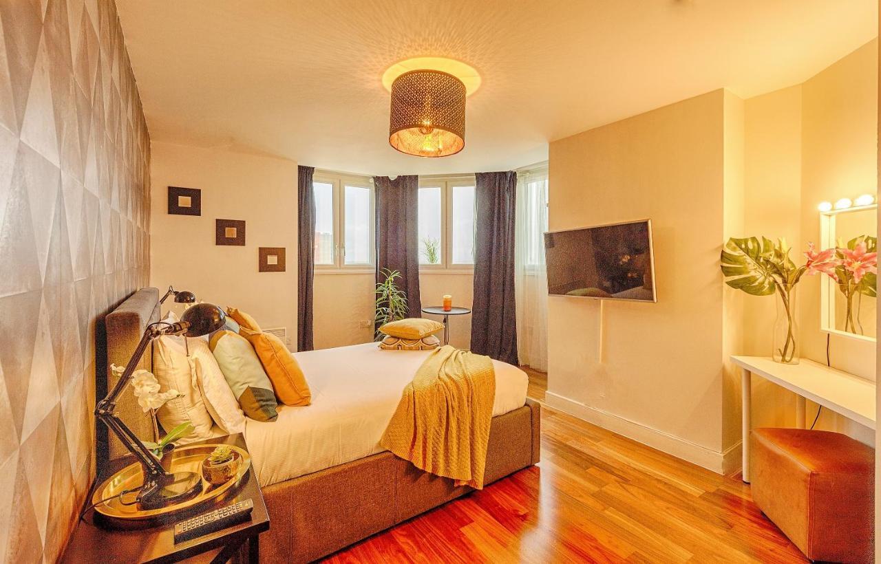 Luxury 9Ine Broad Street Apartments, Beautiful City View, Public Parking, Birmingham Zewnętrze zdjęcie